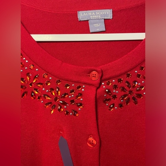 Laura Scott Woman red cardigan beaded collar button up size 1x - Picture 3 of 10